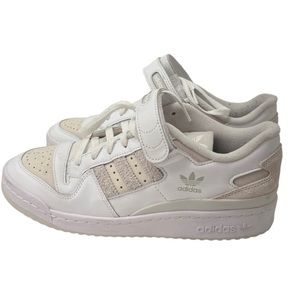 Adidas Low Forum White and Grey sneakers
